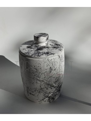 UltraMint Şık Siyah Beyaz Desenli Banyo Çöp Kovası, Modern ve Zarif Tasarım