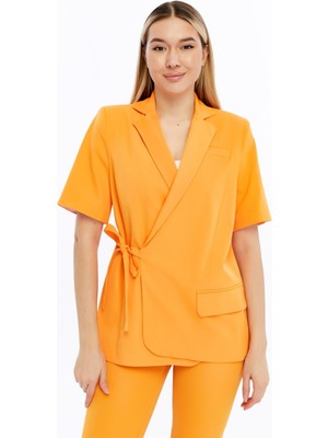 Select Moda Kadın Yandan Bağlamalı Kısa Kollu Ceket