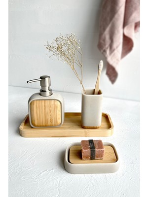 UltraMint Şık ve Rahat 4'lü Banyo Seti, Kendinizi Özel Hissedin