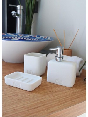 UltraMint Şık 3 Parça Mermer Banyo Seti, Zarif ve Fonksiyonel Tasarım