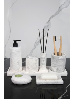 UltraMint 8 Parça Banyo Seti, Sabunluk, Diş Fırçalık, Mumluk ve Sunumluk