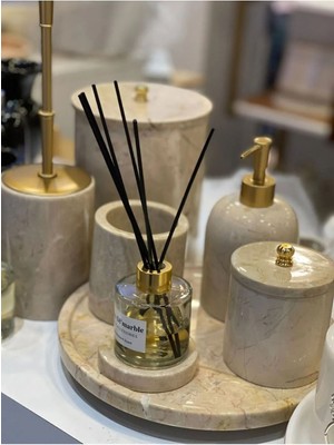 UltraMint Şık ve Zarif Bej Mermer Banyo Seti, Kalite ve Fonksiyonellik Bir Arada