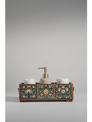 UltraMint Şık Masif Ahşap Banyo Düzenleyici ve Havlu Seti, Sıvı Sabunluk ile Komple