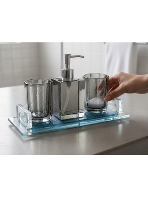 UltraMint Şık Kristal 4 Parça Banyo Takımı, Zarif ve Modern Tasarım