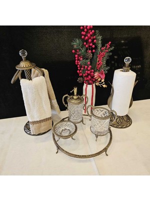 UltraMint Şık Döküm Ayaklı Kulplu Banyo Seti, Evinize Zarif Dokunuş