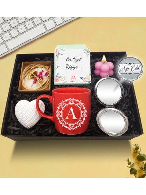 As Gift Kişiye Özel Kırmızı Kupa & Ayna & Dekoratif Kalp Biblo & Kokulu Sabun & Bubble Mum Hediye Seti