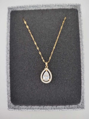 TrendyX Su Damlası Zirkon Taşlı Kolye - Çelik