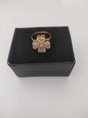 TrendyX Yonca Taşlı Dönen Ayarlanabilir Yüzük - Çelik