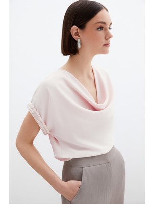 Sateen Kollar Taş Detaylı Salaş Bluz - Pudra