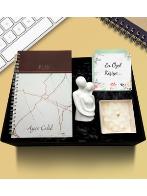 As Gift Sevgililer Günü Temalı Kişiye Özel Telli Defter & Dekoratif Biblo & Çiçek Temalı Mum Hediye Seti
