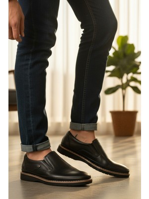 Enoch Hakiki Deri Siyah Bağcıksız Yanları Lastikli Erkek Günlük Ayakkabı
