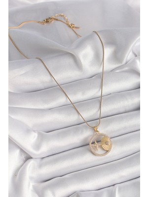 316L Çelik Gold Renk Zincir Zirkon Taşlı Yıldız Işleme Madalyon Model Kadın Kolye - Lisinya