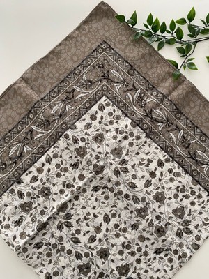 Zambak Büyük Verd Desen Pamuk Eşarp