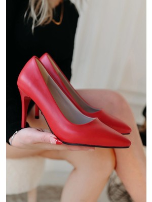 Armüz Jilya Kırmızı Cilt Stiletto Ayakkabı