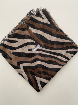 Eyfel Ince Zebra Desen Tülbent Yazma