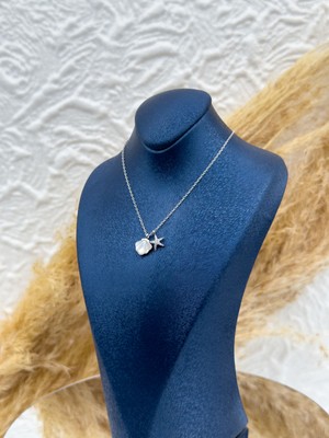 Livora Jewelry 925 Ayar Gümüş Sedefli Yıldız Detaylı Kadın Kolye – Özel Tasarım, Zarif Hediyelik