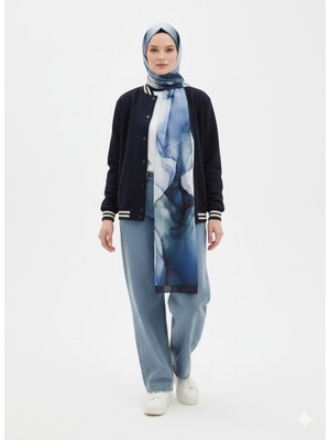 Lavin Scarfs Degrade Motion