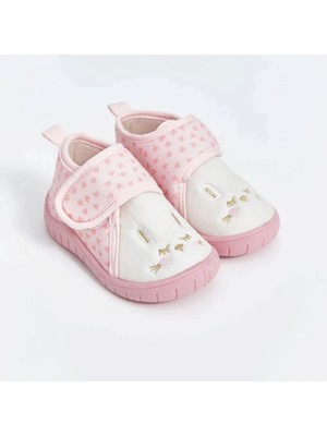 Liarca Kız Çocuk Krem Cırt Cırtlı Günlük Ayakkabı – Yumuşak Tabanlı, Rahat ve Hafif Panduf