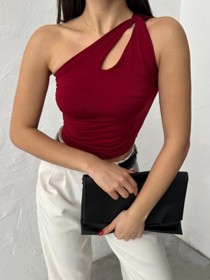 Qutta Kadın Omuz Burgulu Crop Bluz