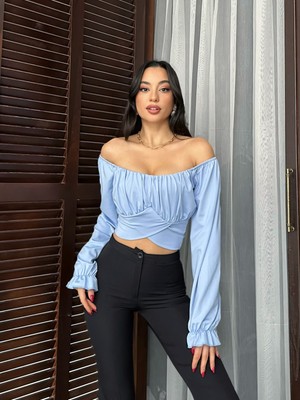 Qutta Kadın Madonna Balon Kol Yaka Alt Çapraz Büzgülü Dalgıç Kumaş Uzun Kol Crop Bluz