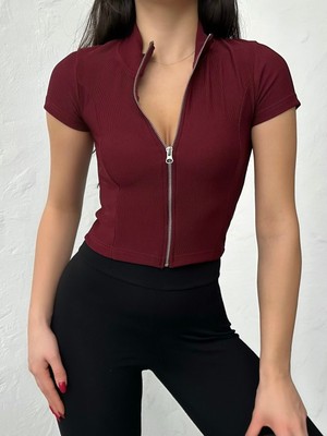 Qutta Kadın Dik Yaka Kısa Kollu Fermuarlı Ottoman Kumaş Crop Bluz