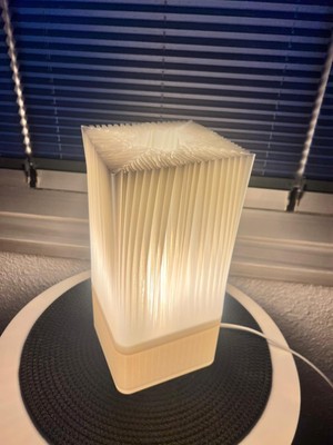 Modern Akordeon LED Masa Lambası