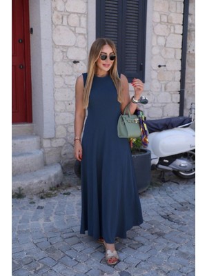 Kadın Sıfır Kollu Bisiklet Yaka Viskon Elbise