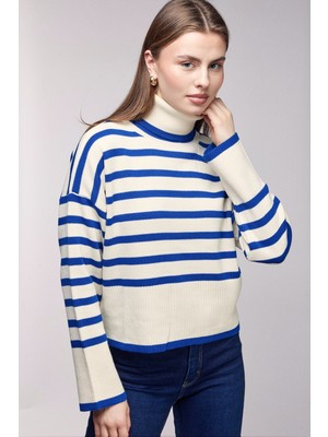 Saade Mavi Çizgili Balıkçı Yaka Oversize Triko Kazak Std