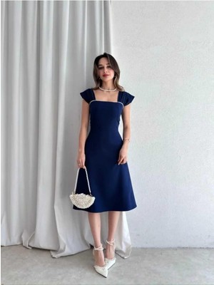 Moda Durağı Sıralı Incili Midi Elbise Lacivert