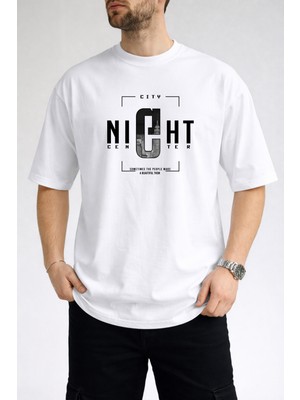 Caddekombin Erkek Night Center Yazı Baskılı Bisiklet Yaka Beyaz T-Shirt