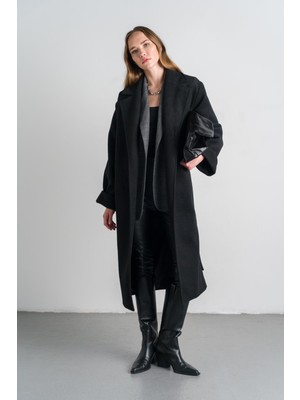 Nauve Siyah Uzun Kaşe Belden Bağlamalı Kaban