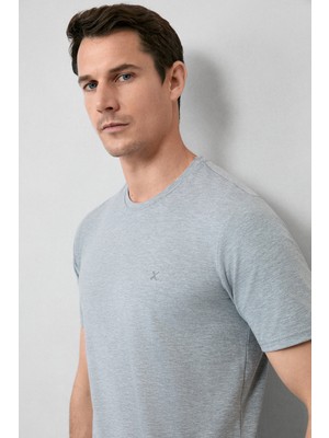 Kiğılı Bisiklet Yaka Slim Fit Dar Kesim Süprem Pamuklu Basic Tişört