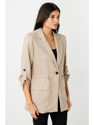 Ekol Kadın Belden Büzgülü Tek Düğmeli Kum Renk Ceket 04112