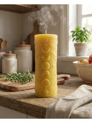 Raw Home Ay Döngüsü Ritüel Mum – Mandalina Kokulu | El Yapımı Soya Wax Silindir Dekoratif Tasarım Mum