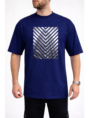 Caddekombin Erkek V-Şekilli Şerit ve Bina Görseli Baskılı Bisiklet Yaka Lacivert T-Shirt