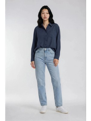 Cemo Klasik Yaka Rahat Kesim Gömlek