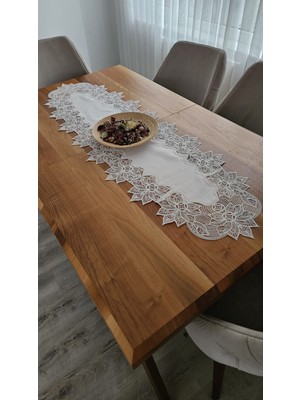 Zesa Home Lüx Fransız Dantelli Keten Gardeya Runner