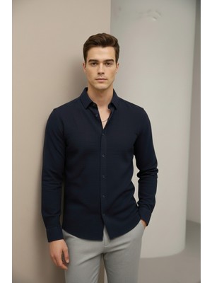 Bürke Keten Dokulu Lacivert Yarım Oversize Yazlık Erkek Gömlek