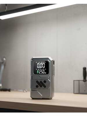 Astraltech Araçlar Için Akü Takviye Lastik Şişirme ve Powerbank Cihazı