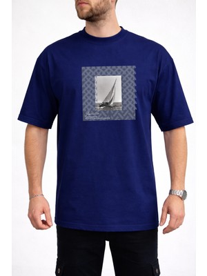 Caddekombin Erkek Modern Grafik Yelkenli Bisiklet Yaka Lacivert T-Shirt