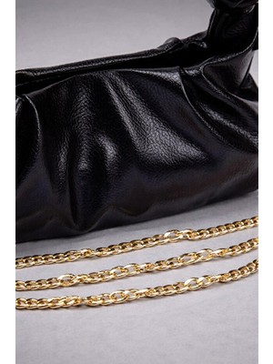 World Star Kadın El ve Omuz Çantası Suni Deri Materyal ile Altın Zincir Askılı Modern Tasarım