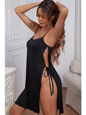 İlkyaz Fashion Ieg™ Kadın Siyah Cut Out Detaylı Yırtmaçlı Sexy Gecelik