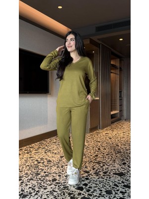 Gökyüzü Moda Kadın V Yaka Bluz ve Pantolon Ikili Takım