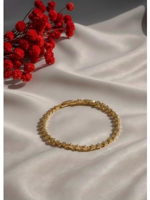 Nora Vıp 14 K Yıldız Figürlü Kadın Bileklik Gold