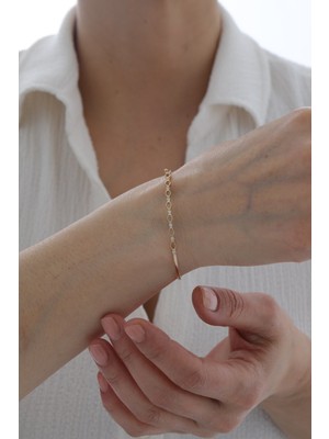 Yavuz Kuyumculuk 14 Ayar Altın Geometrik Desen Modern Kelepçe