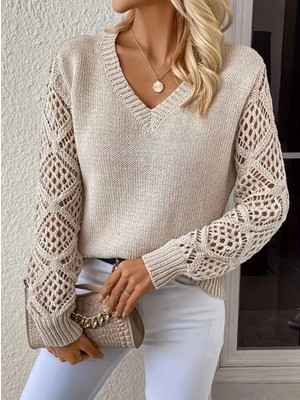 Kadın Uzun Kollu V Yaka Kol Delikli Baklava Desen Detaylı Triko Kazak