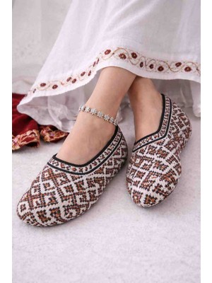 Anuk Grup Türkmen Gelin Patiği | Otantik Desenli Kadın Yün Ev Patiği | Kışlık Çeyizlik Hediyelik