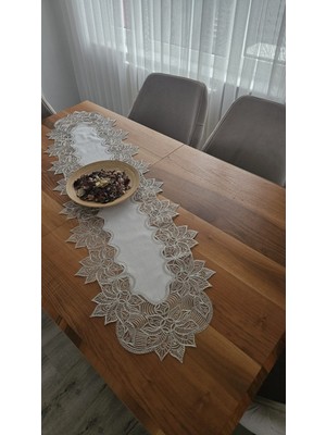 Zesa Home Lüks Fransız Dantelli Keten Gardeya Runner
