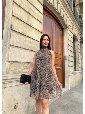 Boyun Bağlamalı Parlak Leopar Desen Şifon Elbise
