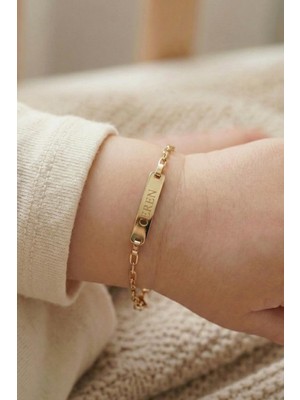 Fiyonk Kuyumculuk 14 Ayar Altın Oval Ataç Zincirli Dikdörtgen Plaka Bebek Çocuk Künyesi